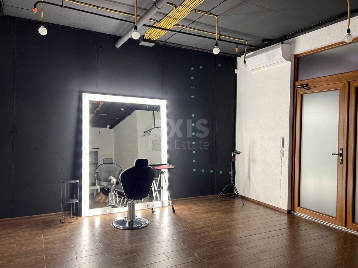 Office vul. Hmel'nyc'kogo Bogdana 2/37Б, 41m23