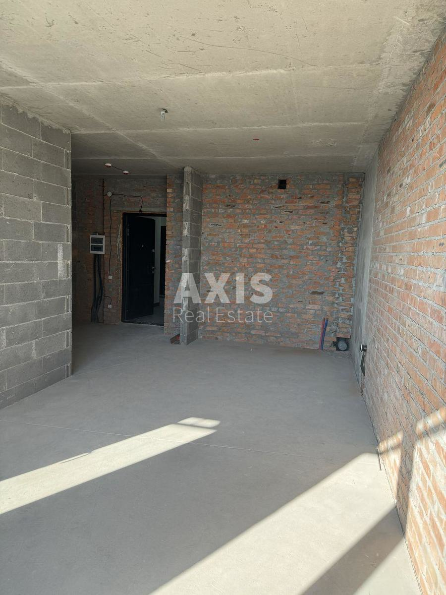 3k apartment vul. Pivnichno-Syrec'ka 15
