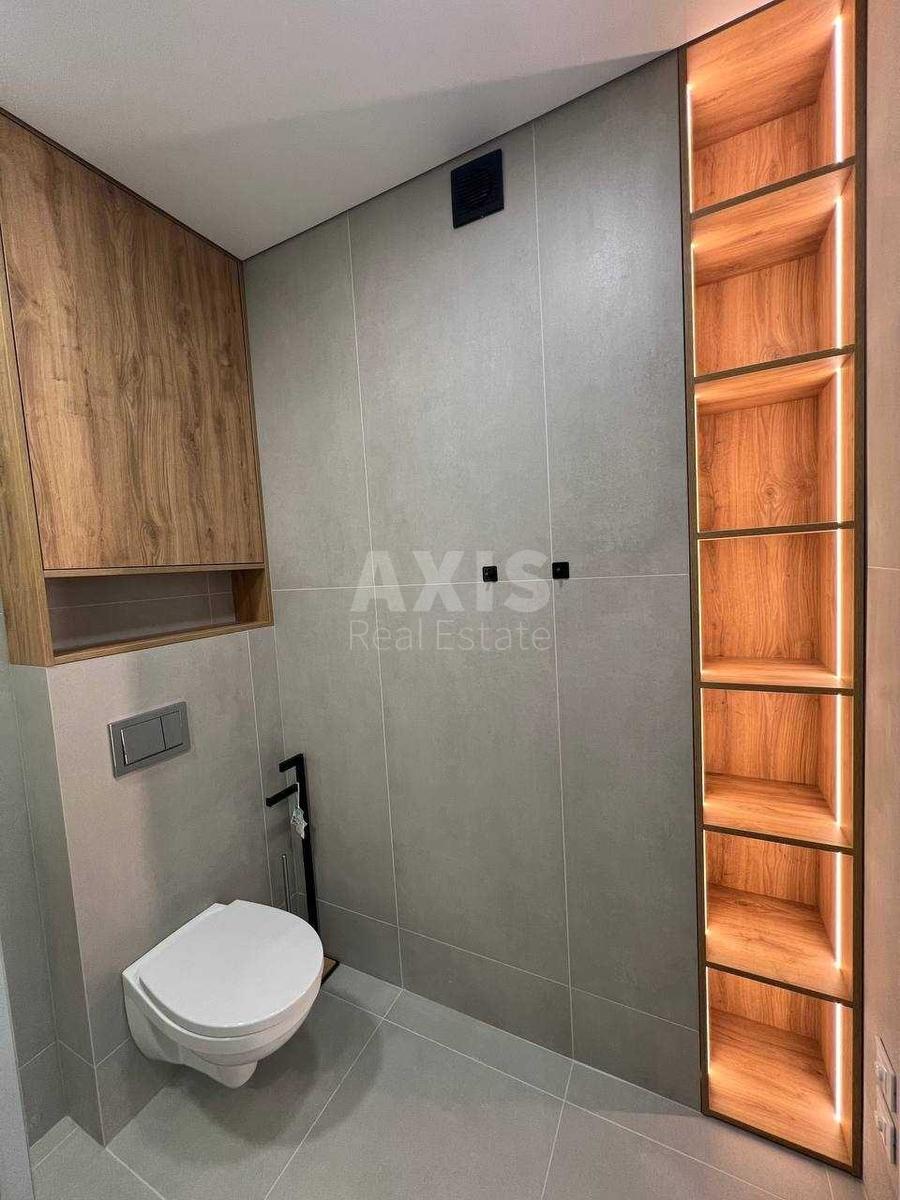 1k apartment nab. Dniprovs'ka 1510