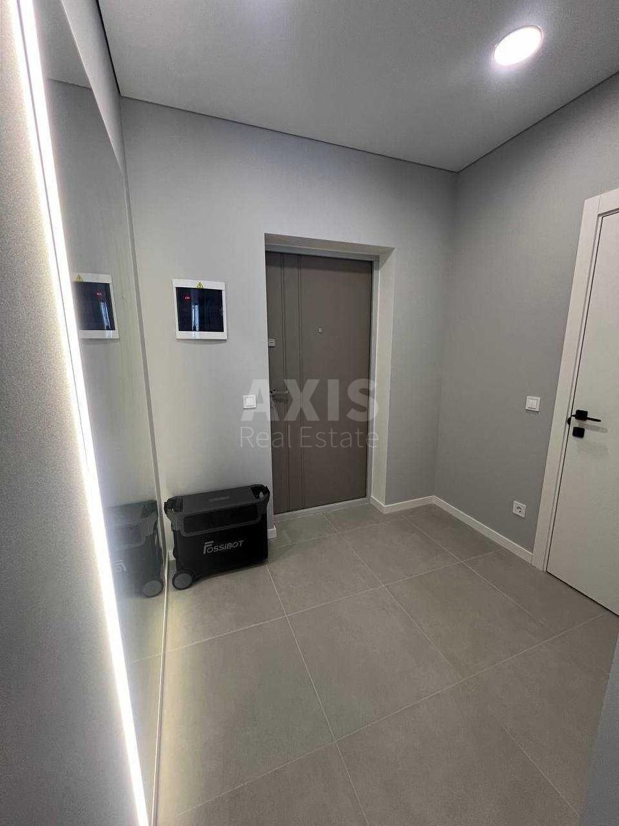 1k apartment nab. Dniprovs'ka 1511