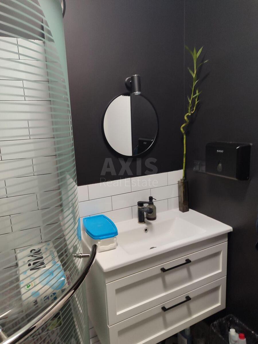 1k apartment vul. Sverstjuka Jevgena 4611657