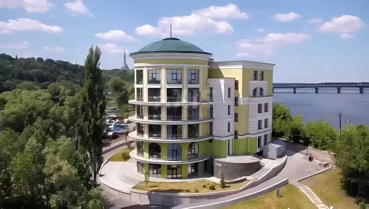 Объект сервиса ул. Набережно-Рыбальская 10/1, 4106м257472