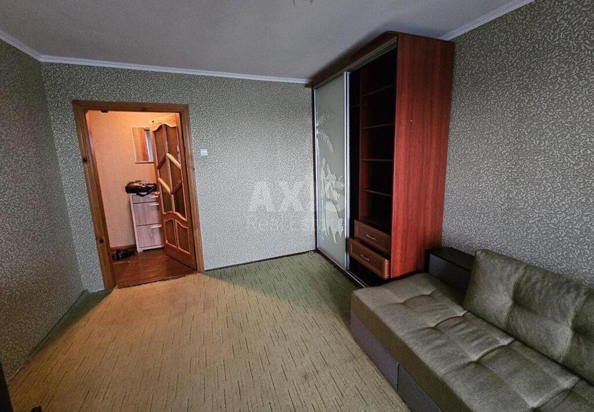 1k apartment pl. Peremogy 89А1