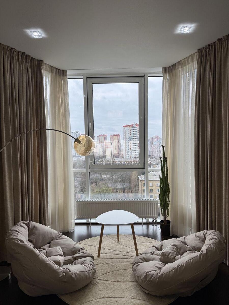 2k apartment vul. Yulia Zdanovska 71Г621186