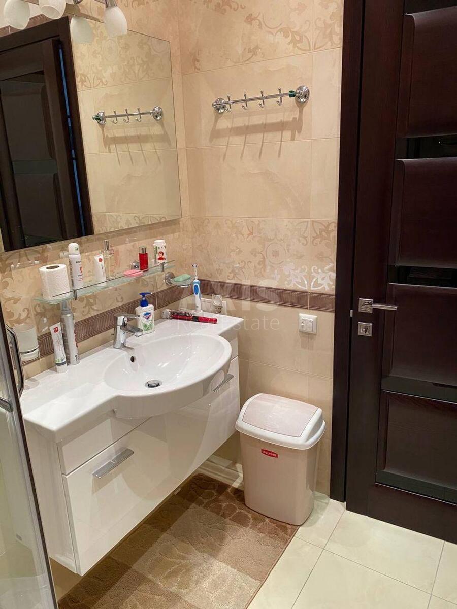 4k apartment vul. Dragomyrova Myhajla 205948413