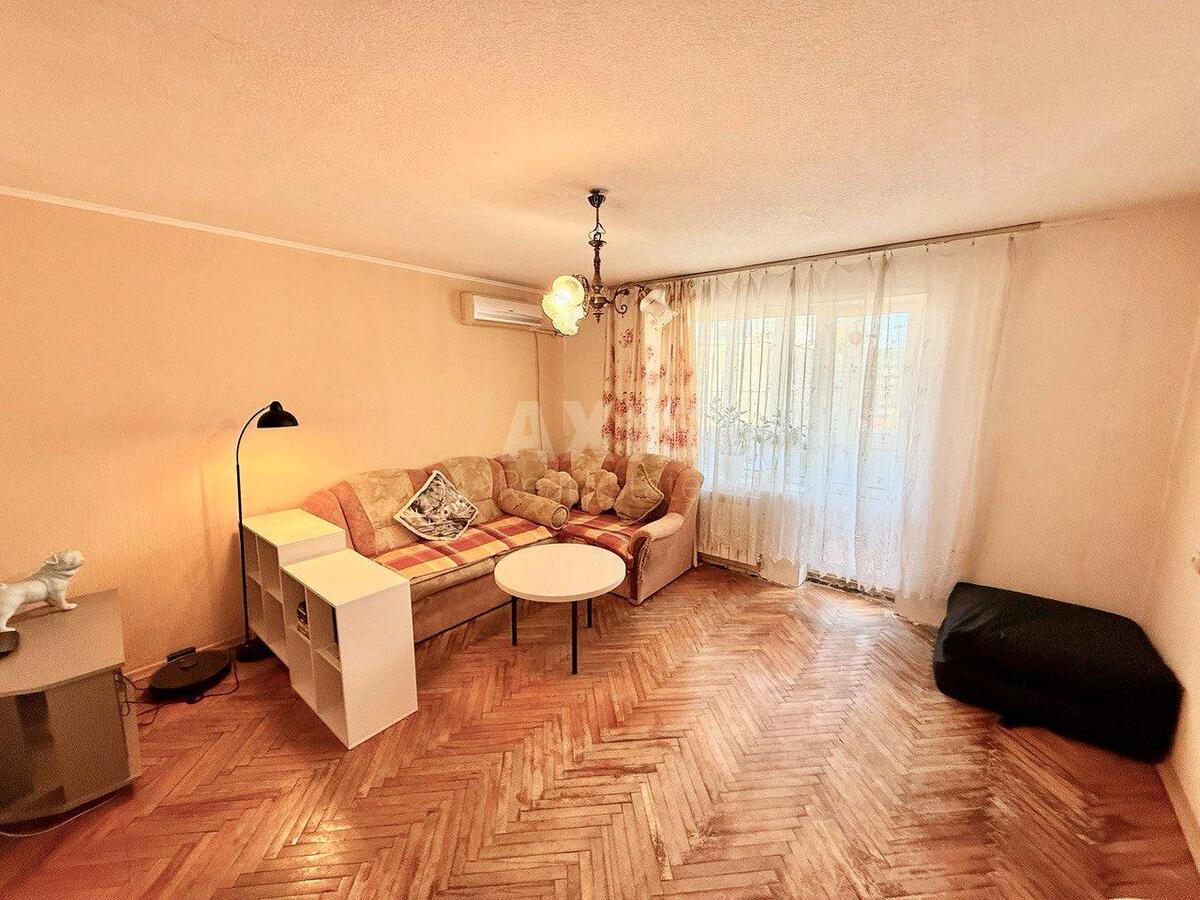 4k apartment vul. Svjatoshyns'ka 6595262