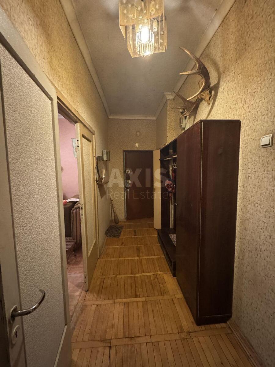 2к квартира спуск Кловский 10592908