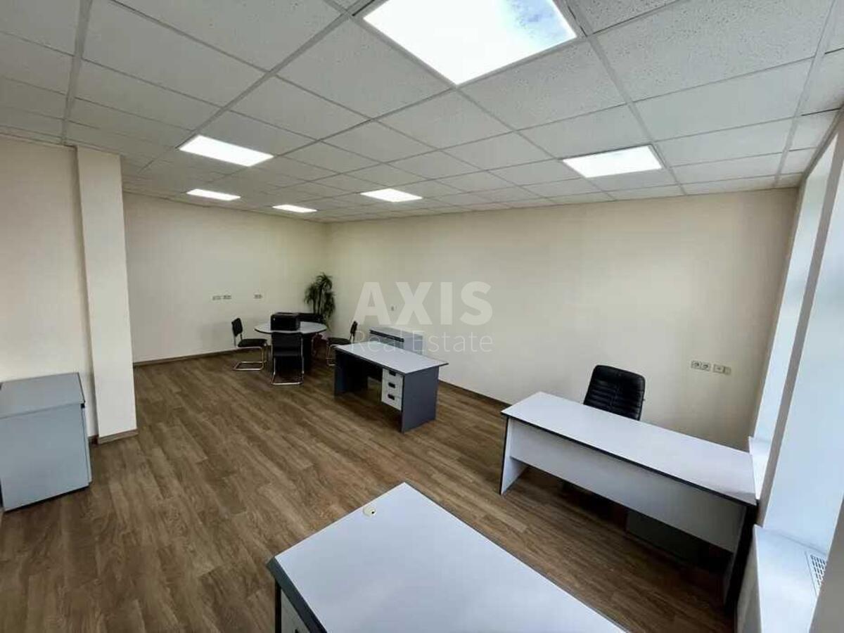 Trade object vul. Jaroslaviv Val 14В, 60m2