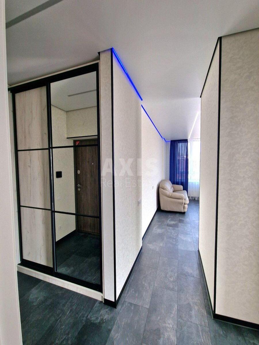 1k apartment bul. Ryl's'kogo Tadeja 5628376