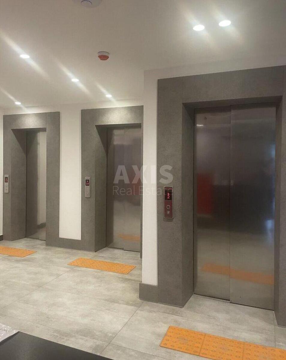1k apartment vul. Bulahovs'kogo Akademika 1Б7