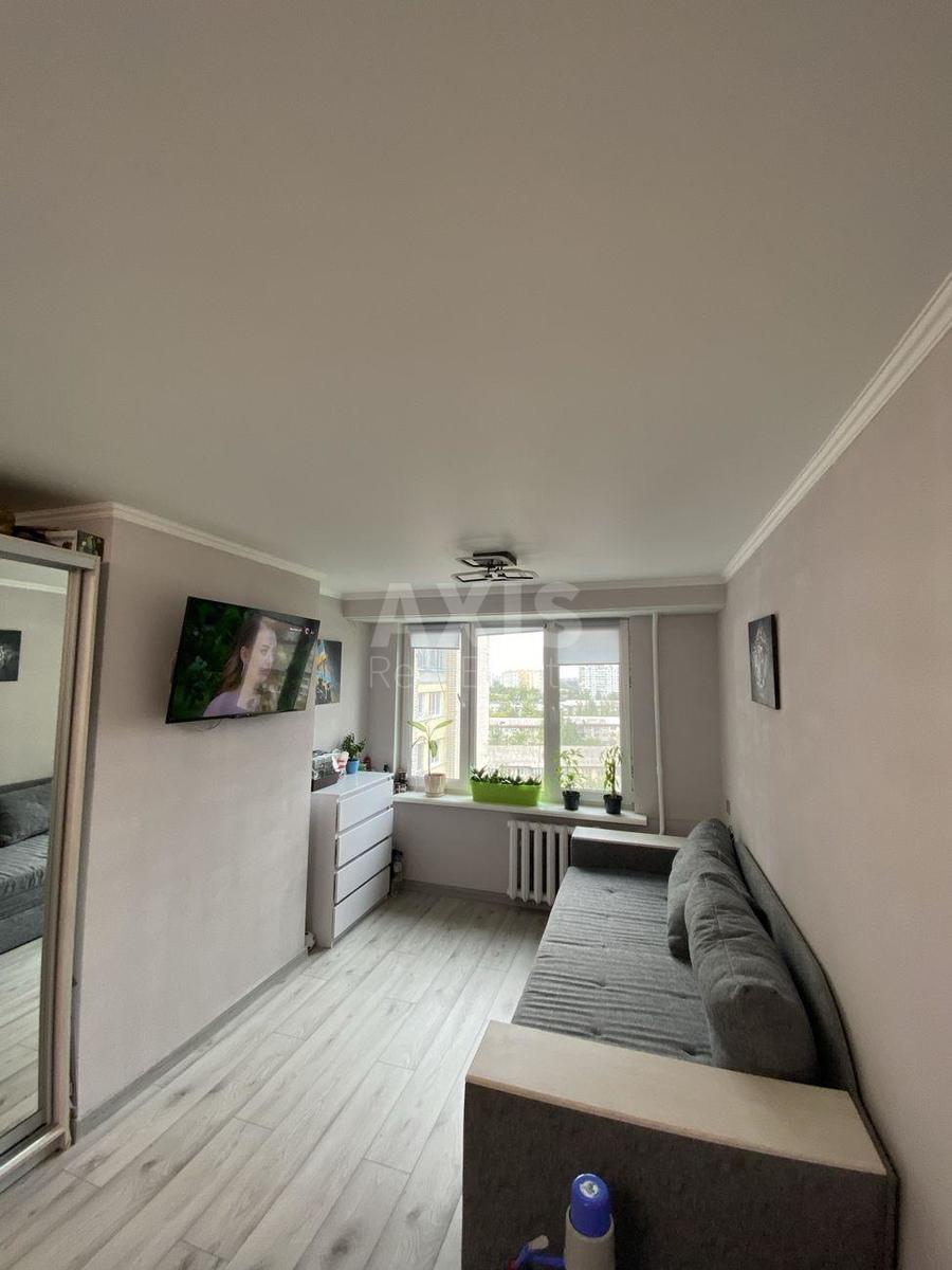 1k apartment vul. Myropil's'ka 16Б3