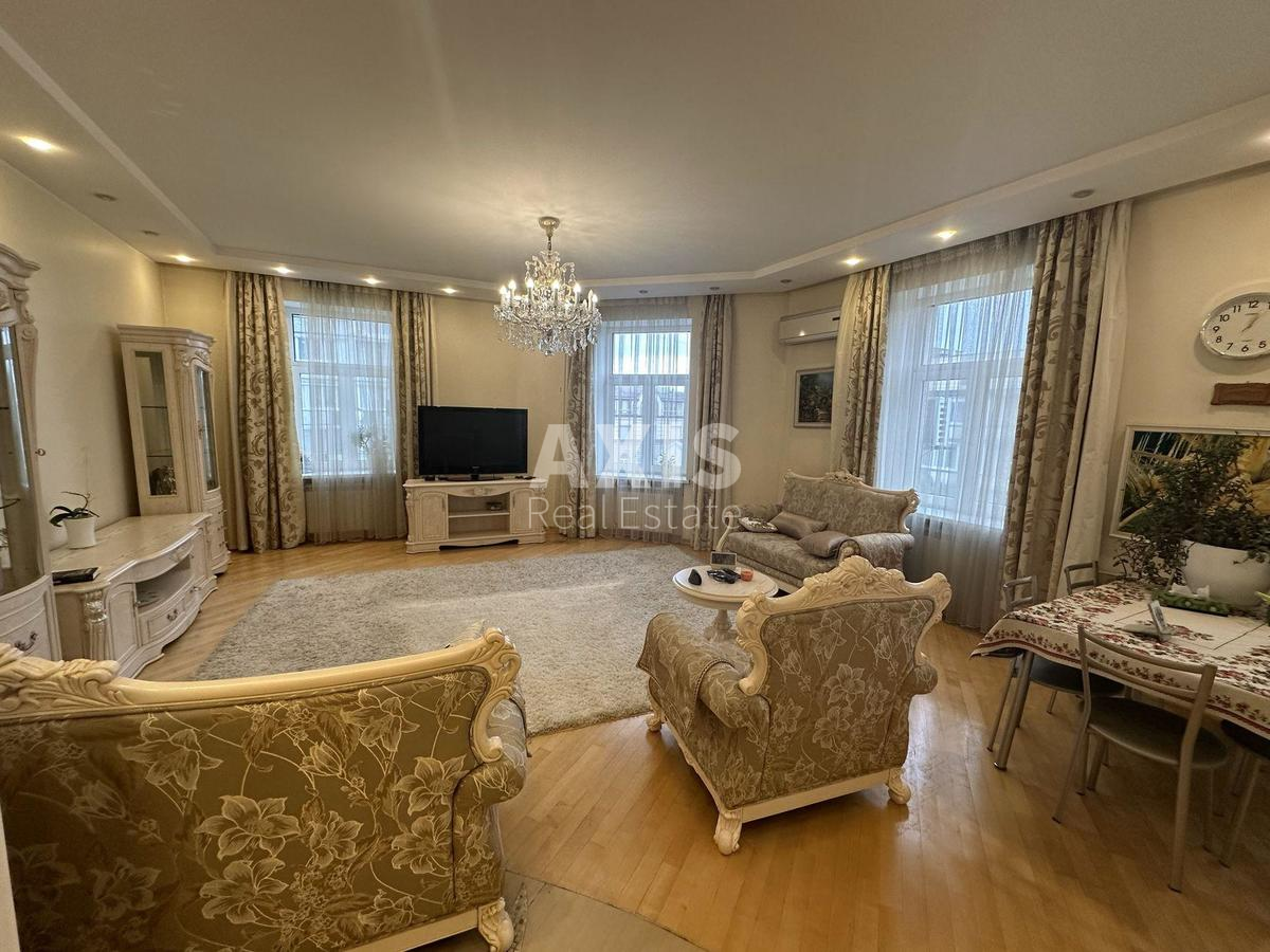 4k apartment bul. Lesi Ukrai'nky 14