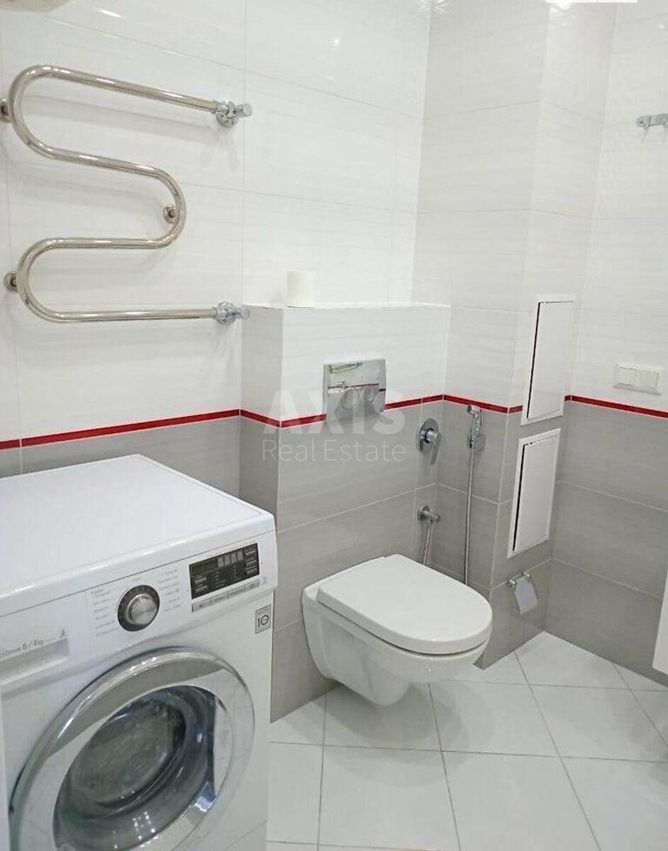 1k apartment pr-t Lobanovs'kogo 150633139