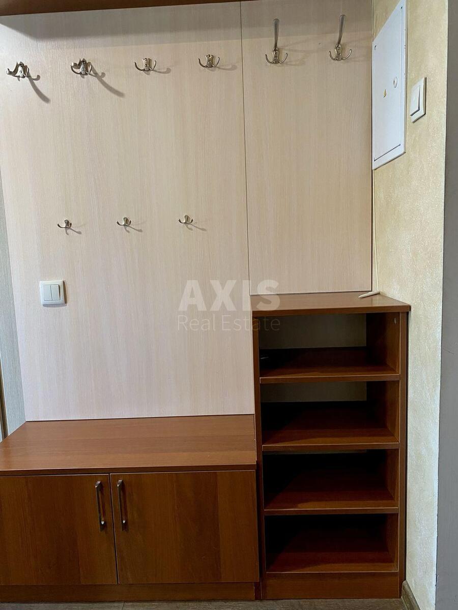 1k apartment vul. Sikors'kogo Igorja Aviakonstruktora 411