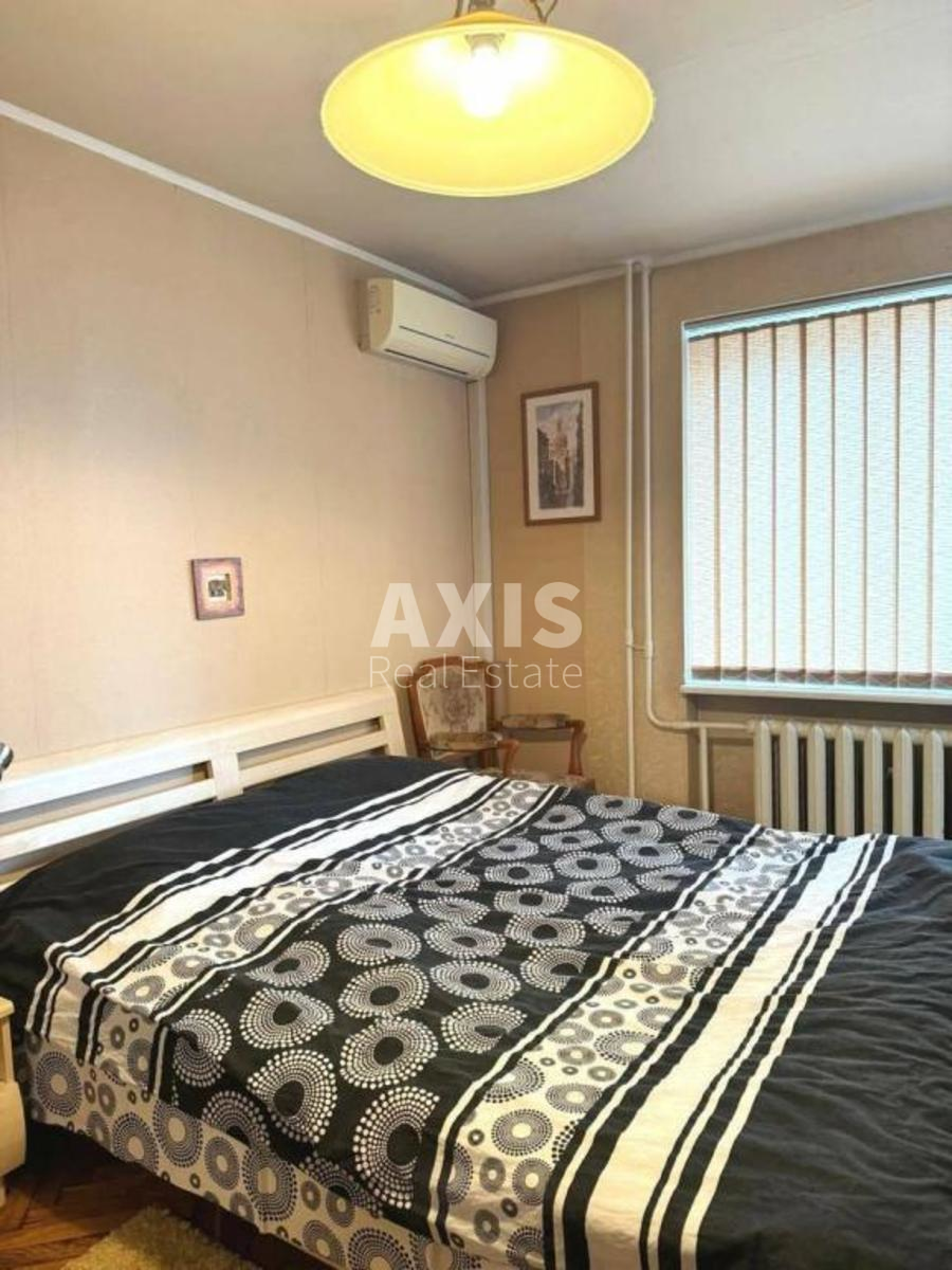 3k apartment vul. Levandovs'ka 144