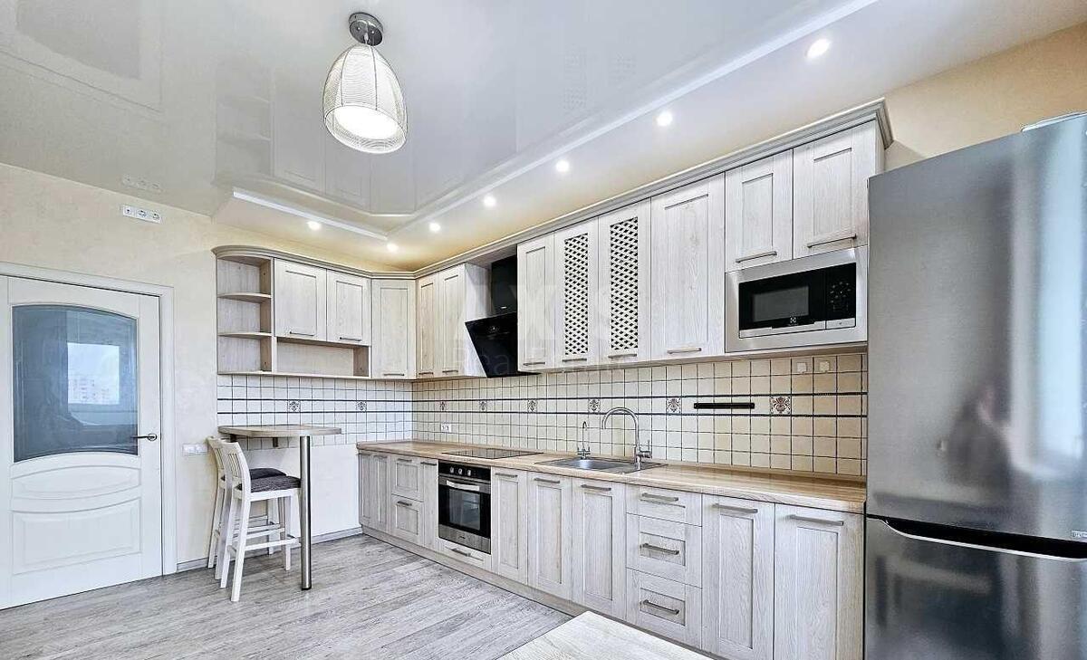1k apartment vul. Dragomanova 2Б