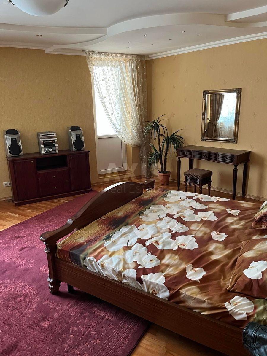 3к квартира пр-т Голосеевский 682