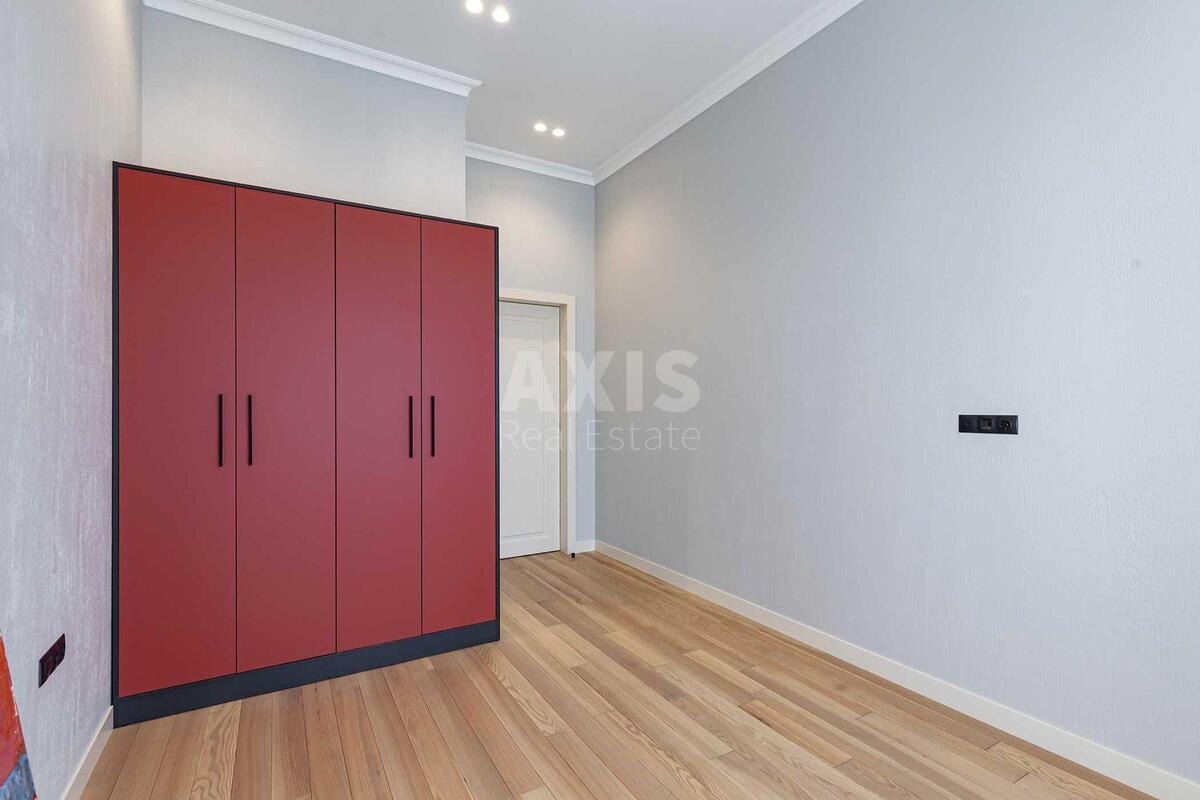 4k apartment vul. Volodymyrs'ka 81А9