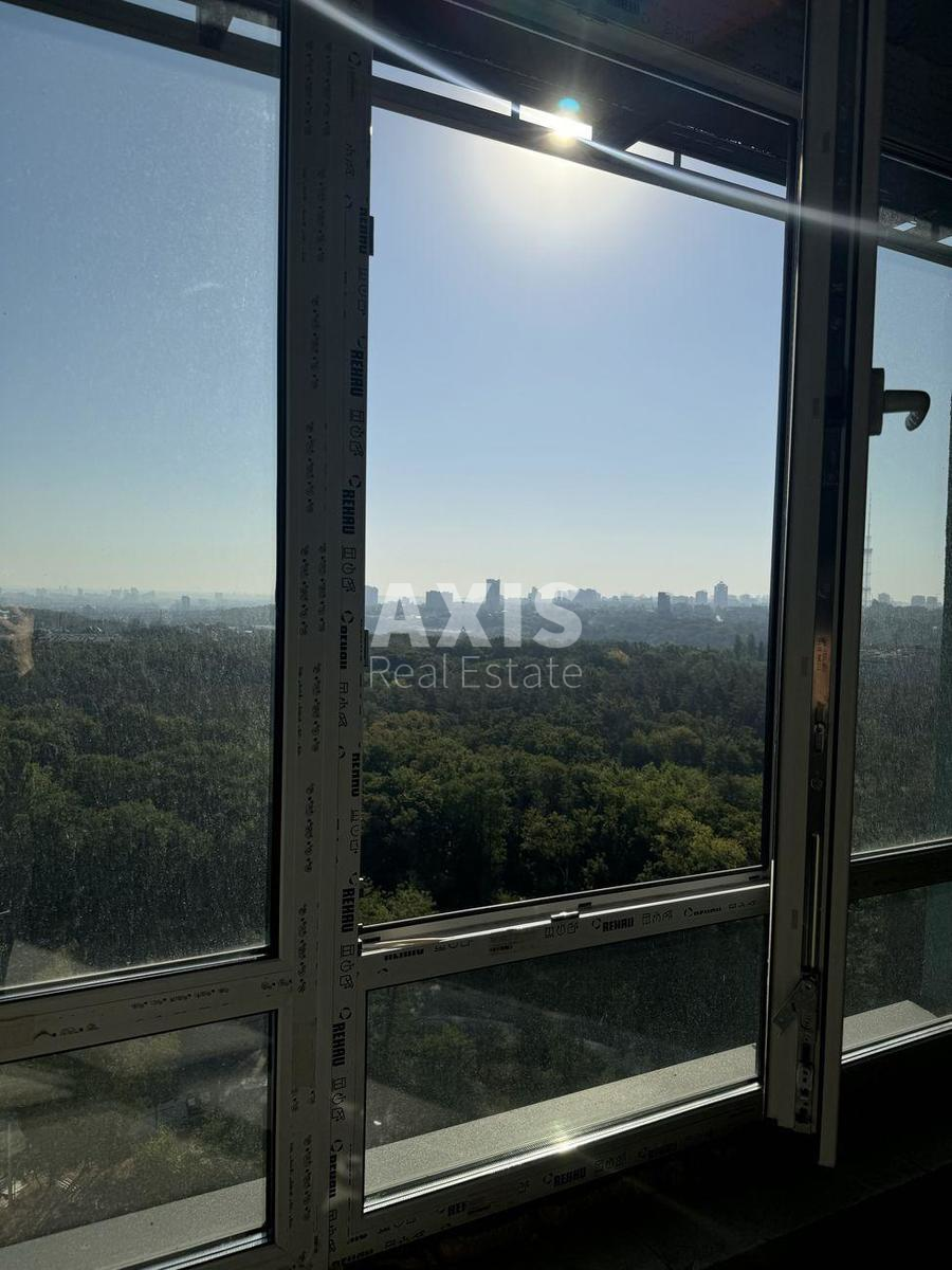 3k apartment vul. Pivnichno-Syrec'ka 17