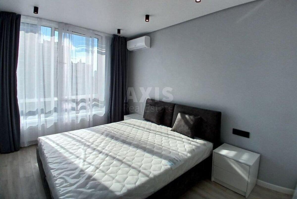 1k apartment vul. Rodyny Kristeriv 201