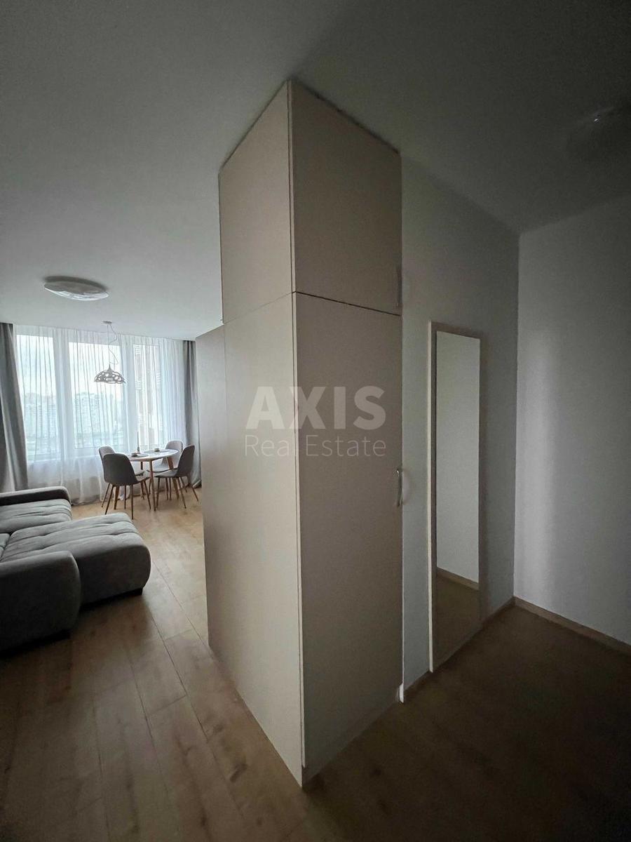 2k apartment nab. Dniprovs'ka 1810