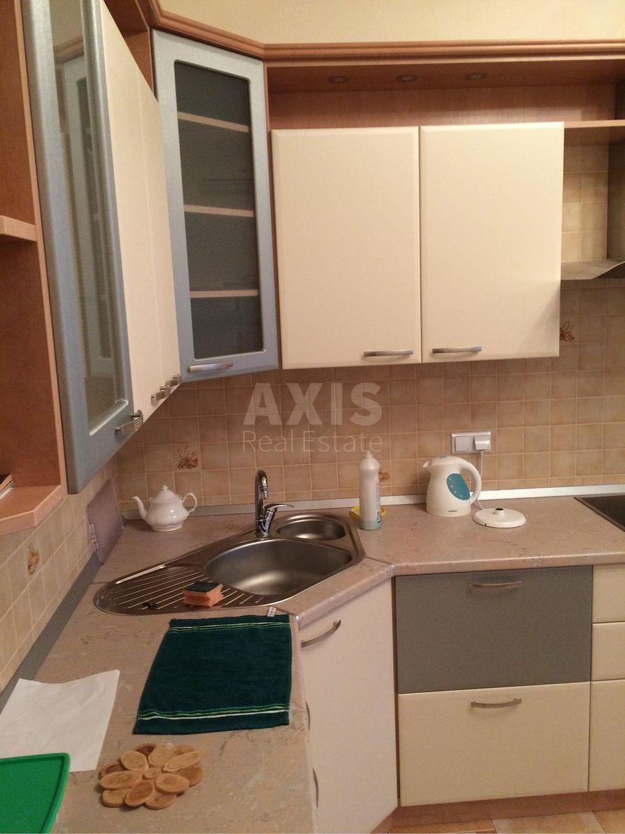 2k apartment vul. Dmytrivs'ka 691