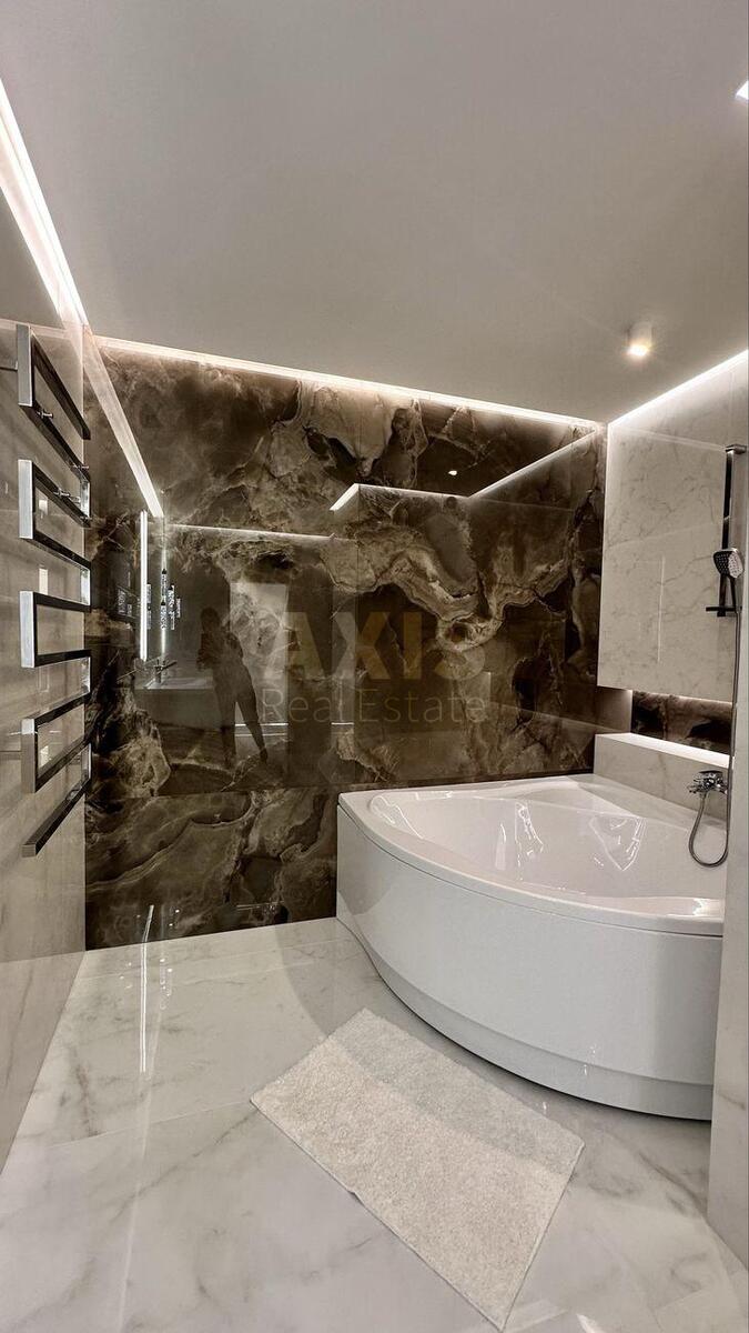 3k apartment vul. Shums'kogo Jurija 5566866