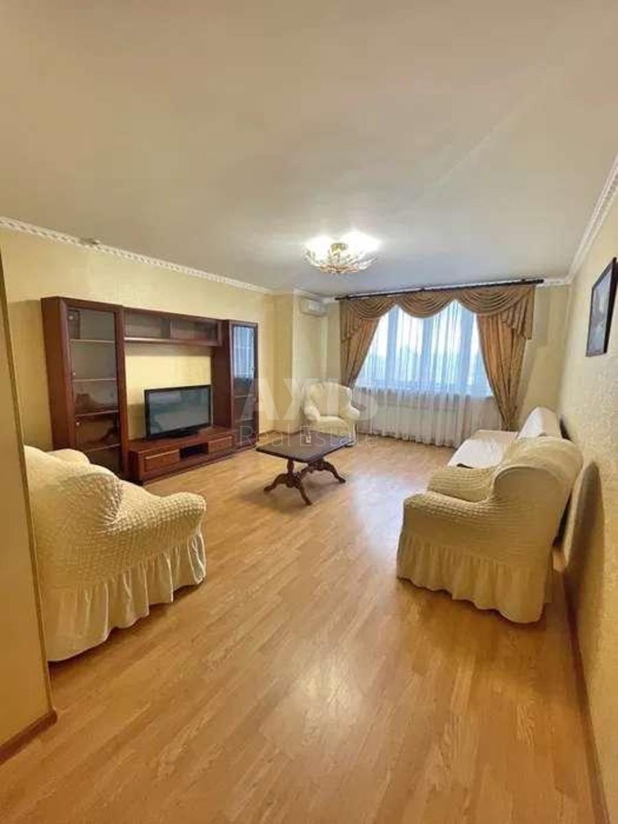 4k apartment vul. Dragomanova 42