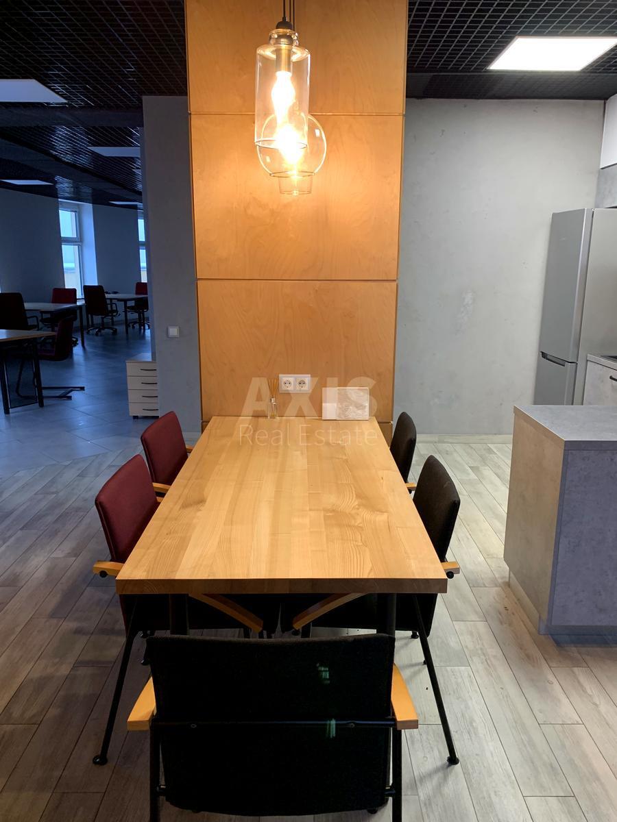 Office pr-t Volodimira Іvasyuka 12Є, 85m2611915