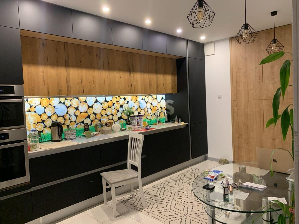 3k apartment vul. Ushakova Mykoly 1В51652