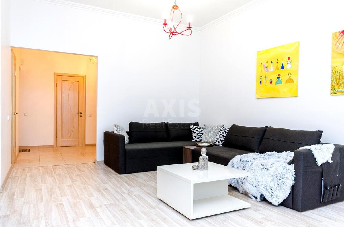 3k apartment vul. Jevgena Konoval'cja 44А624421