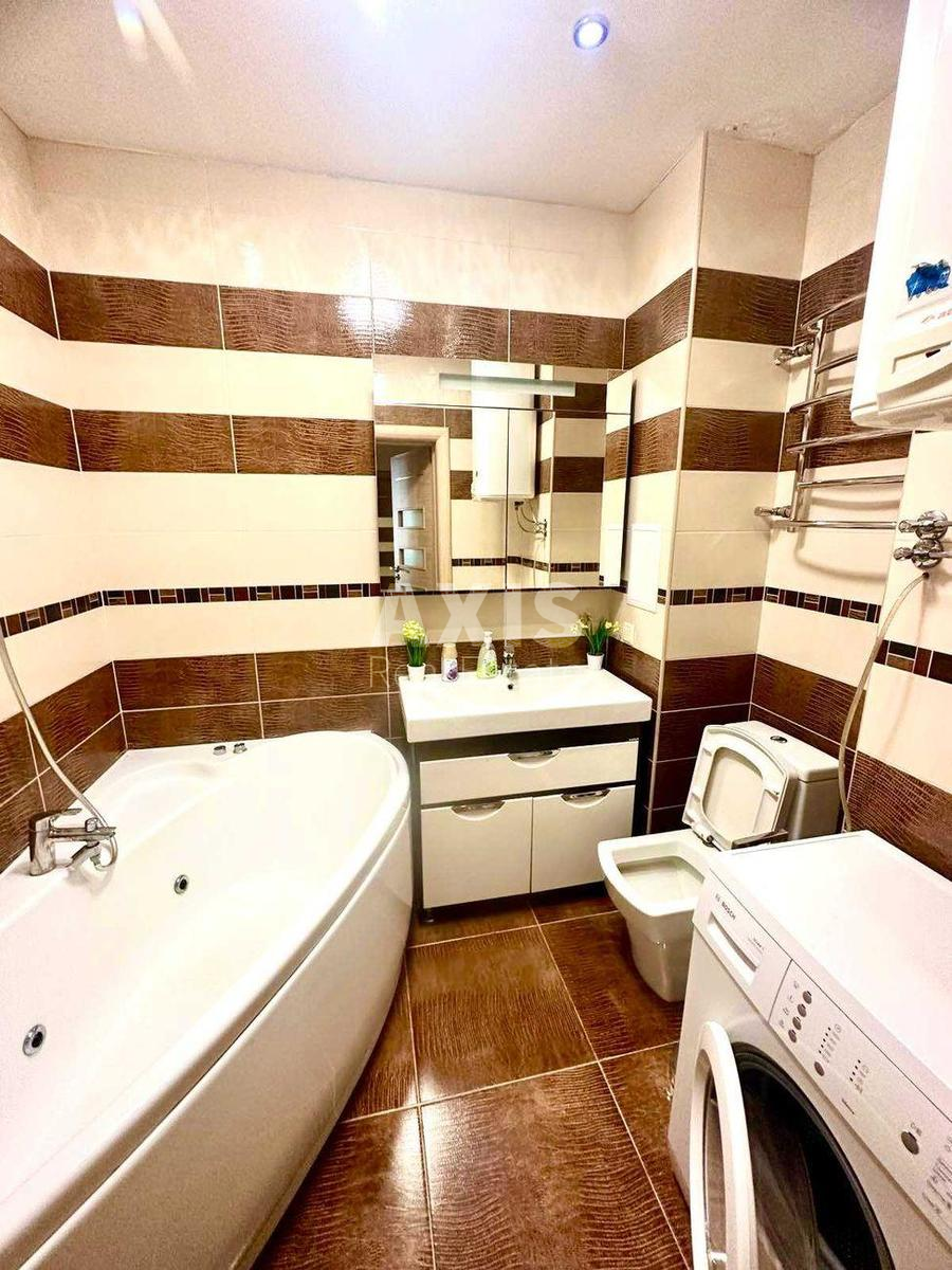 3k apartment vul. Kytai'vs'ka 10А3309010