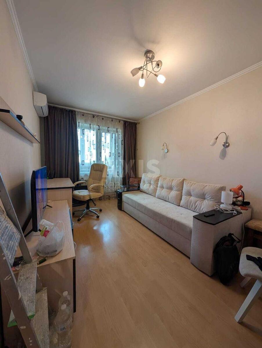 1k apartment vul. Chornobyl's'ka 10575883