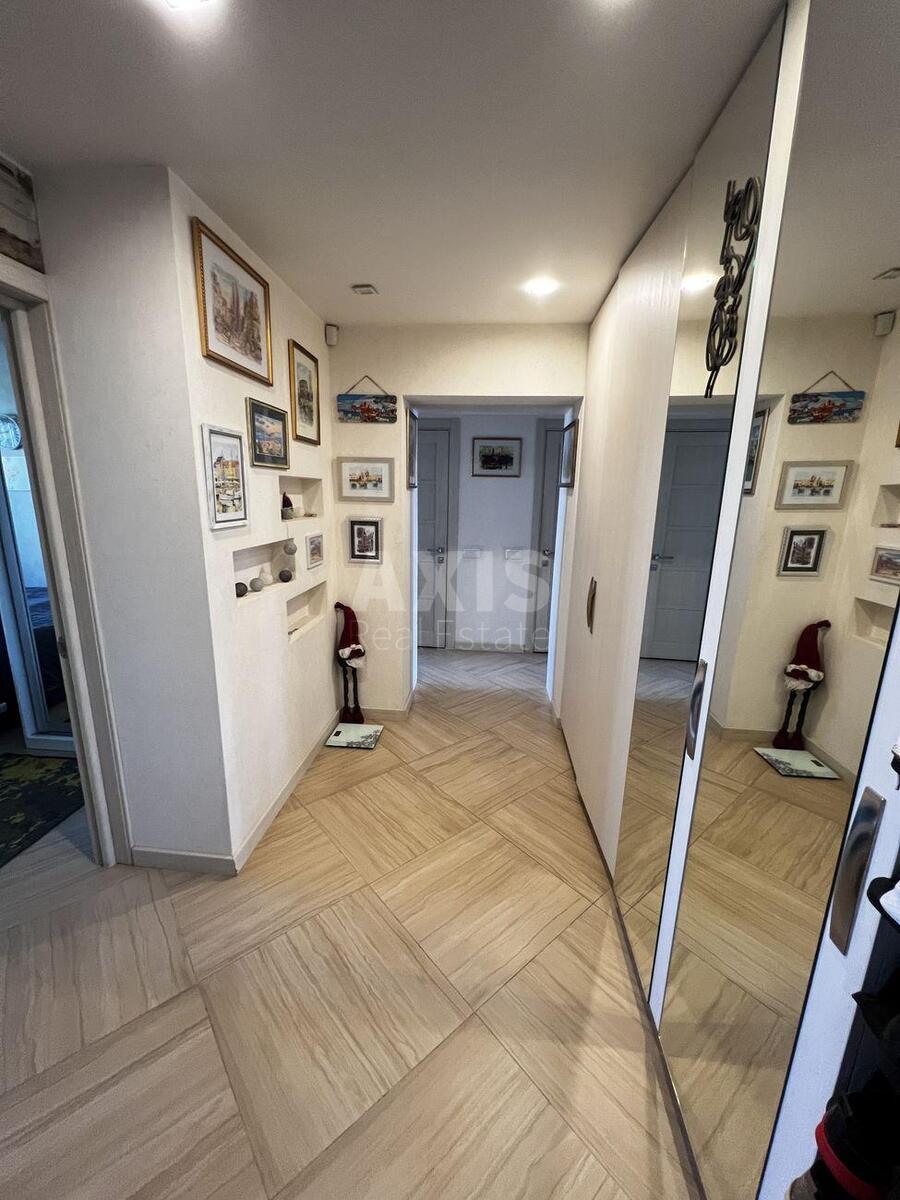 3k apartment vul. Verbyc'kogo Arhitektora 8578206