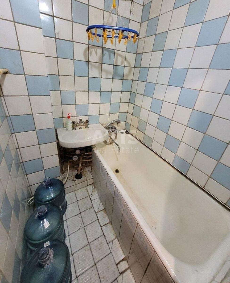 2k apartment bul. Chokolivs'kyj 110