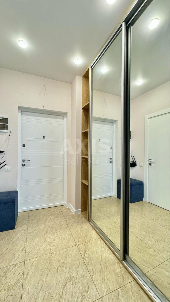 1k apartment vul. Myhajla Maksymovycha 2412