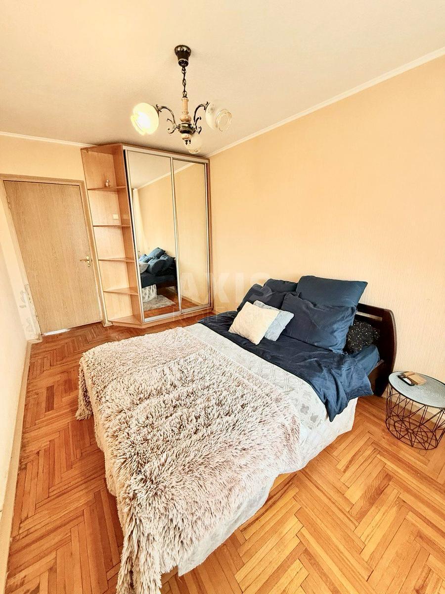 4k apartment vul. Svjatoshyns'ka 6595263