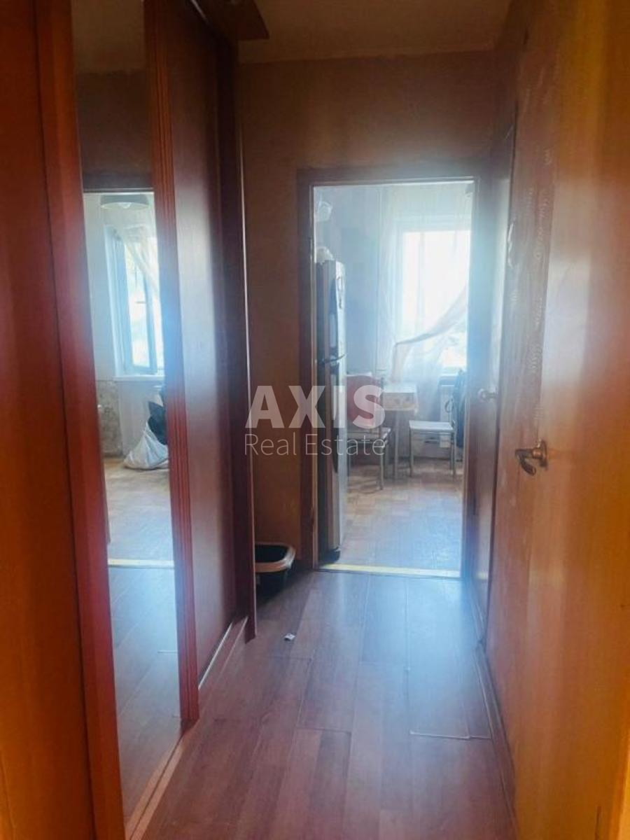 3к квартира пр-т Броварской 265