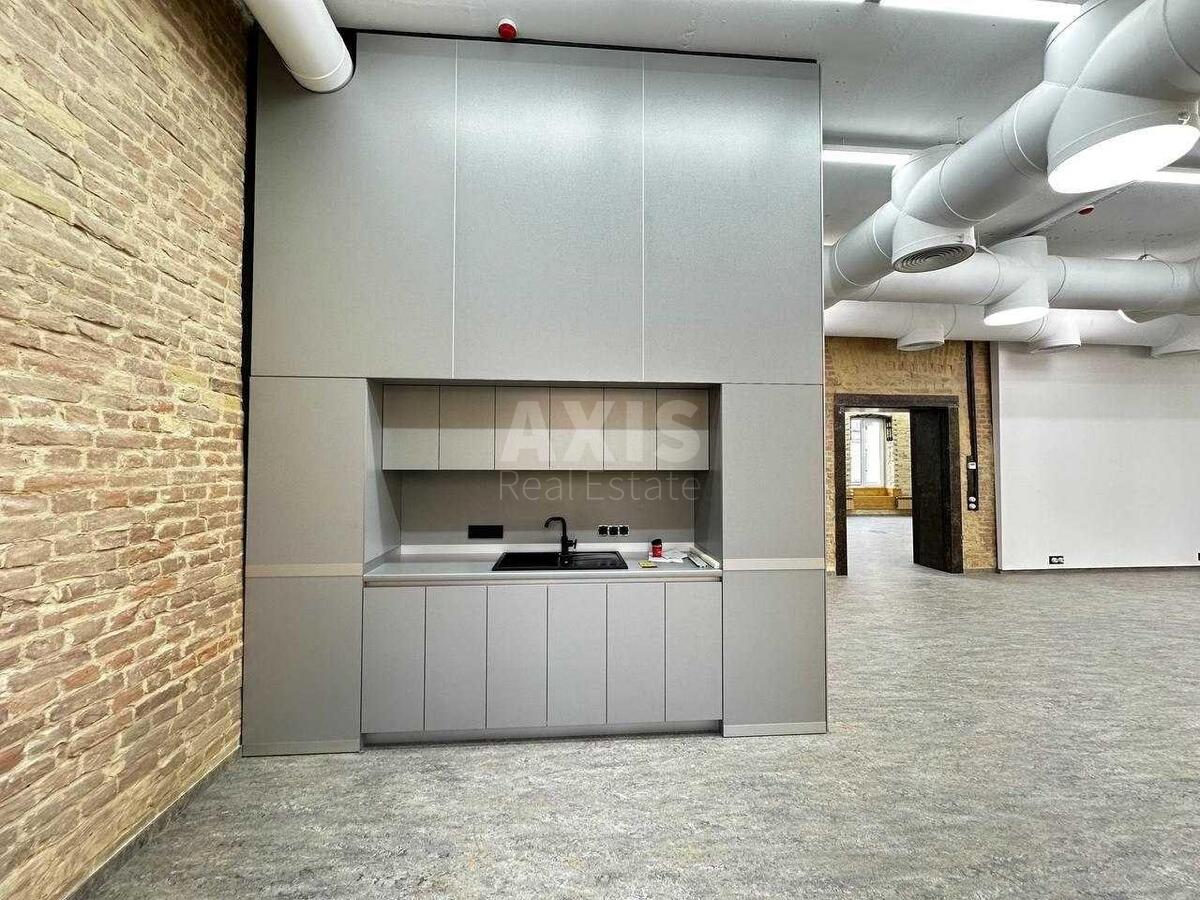 Office vul. Velyka Vasyl'kivs'ka 15, 420m26