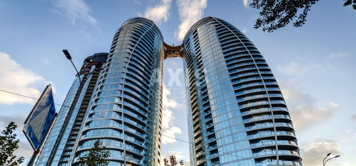 3k apartment vul. Dragomyrova Myhajla 18