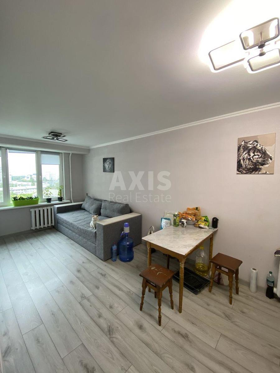 1k apartment vul. Myropil's'ka 16Б4