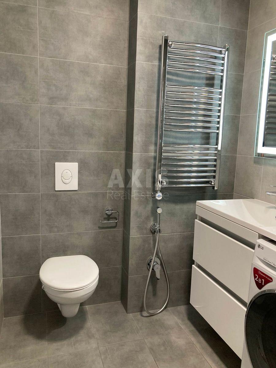 2k apartment nab. Dniprovs'ka 16Г5