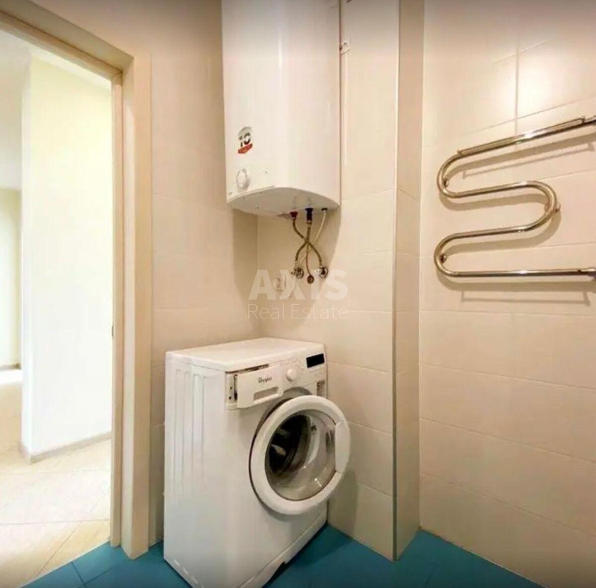 2k apartment vul. Chornovola V'jacheslava 273
