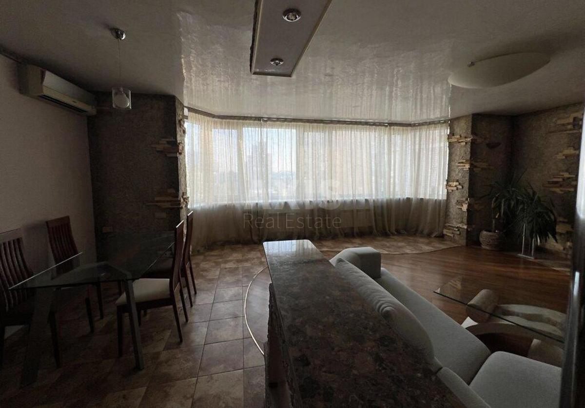 2к квартира пр-т Тычины Павла 23