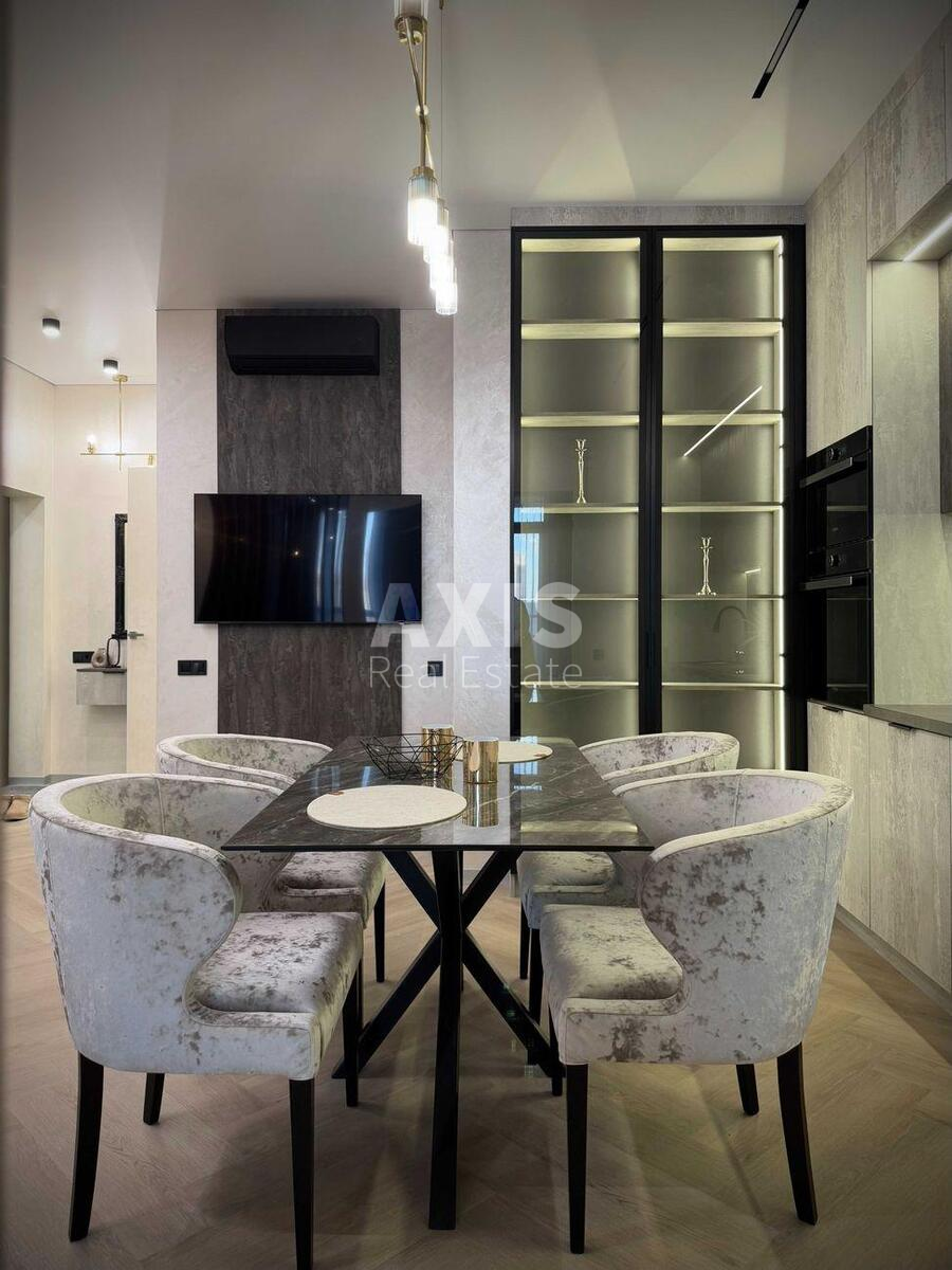 2k apartment pr-t Berestejskij 42А603431