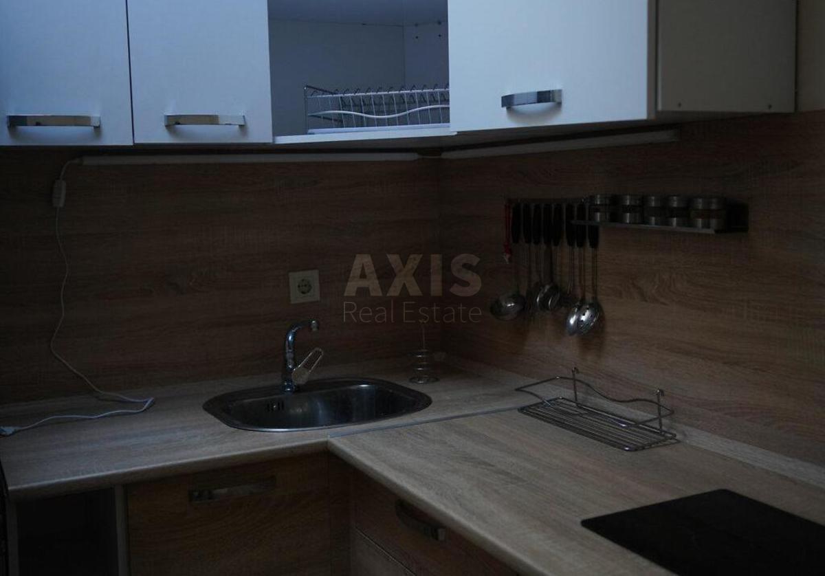 1k apartment vul. Zhabajeva Zhambyla 5