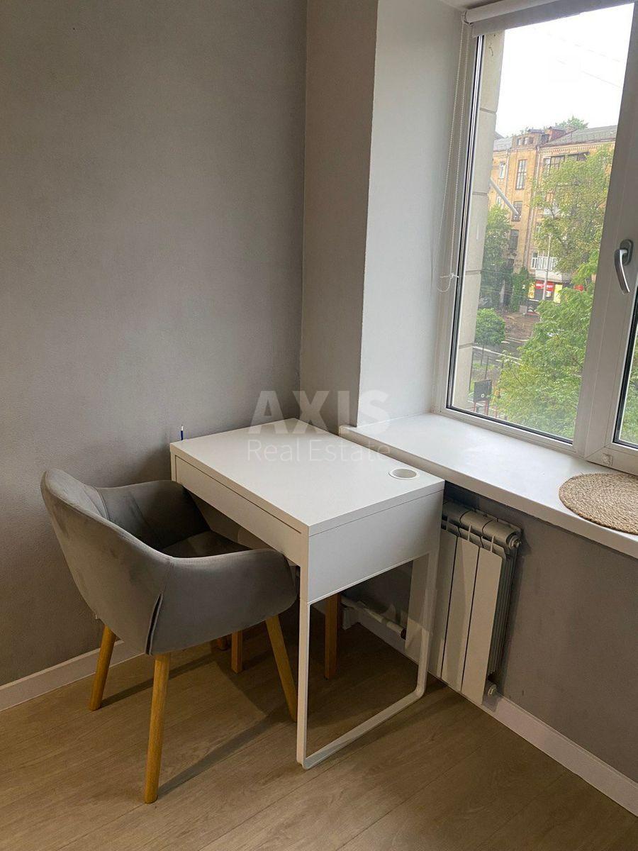 1k apartment vul. Zhyljans'ka 450
