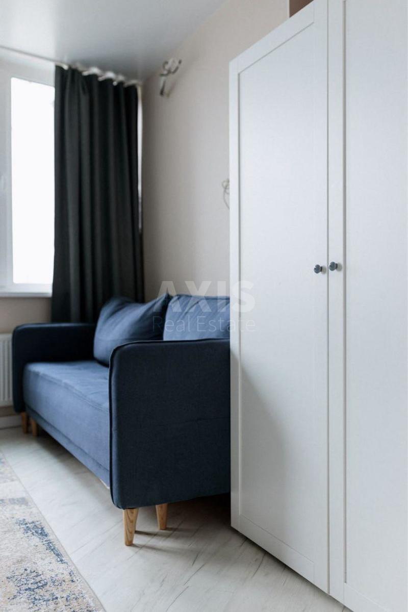 2k apartment vul. Myloslavs'ka 205