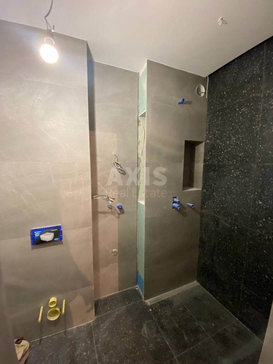 2k apartment vul. Oleksandra Olesja 4А5