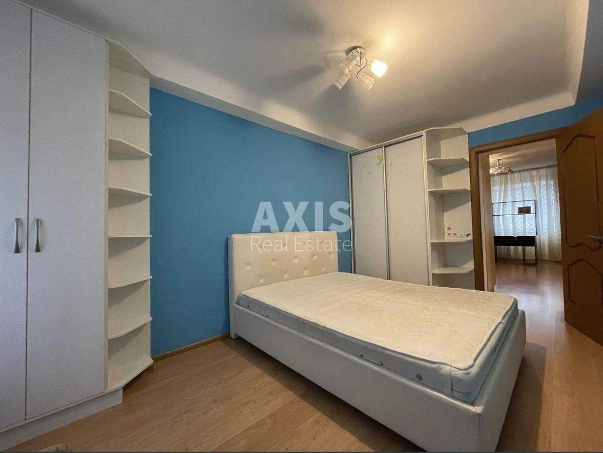 3k apartment vul. Novodarnyc'ka 273